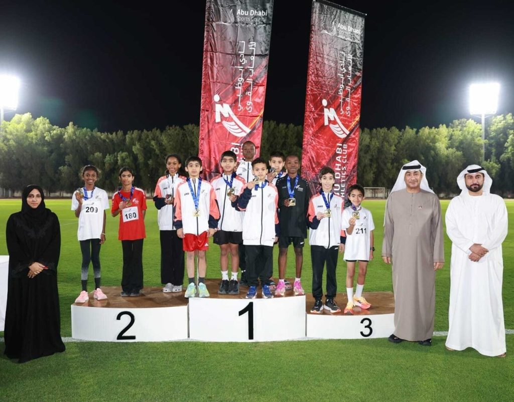 “أبوظبي لألعاب القوى” يطوّر برامج التأهيل بالذكاء الاصطناعي والتقنيات الحديثة