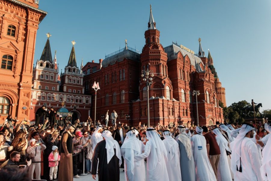 مهرجان «طريقك إلى اكتشاف أبوظبي» يعقد فعالياته في موسكو