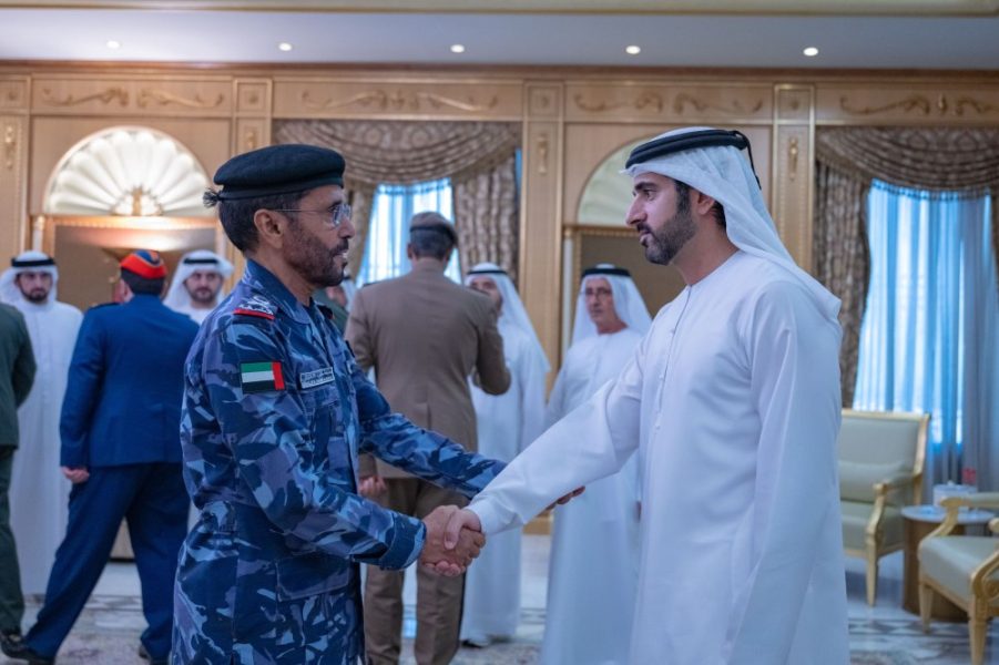 حمدان بن محمد ومكتوم بن محمد يتقبّلان التعازي في وفاة الشيخ أحمد بن راشد