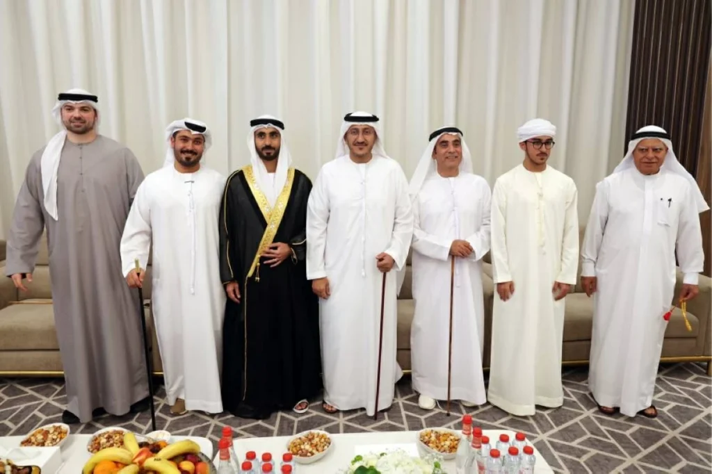 الشيوخ والمسؤولون يحضرون زفاف راشد جعرور