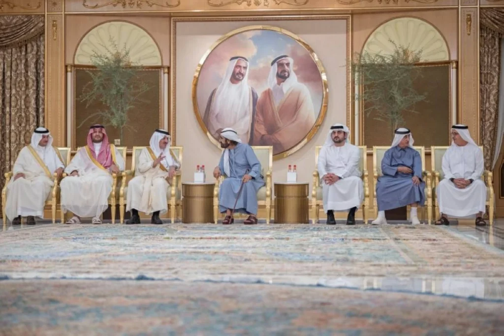 محمد بن راشد يتقبّل تعازي الملك سلمان وولي عهده في وفاة أحمد بن راشد
