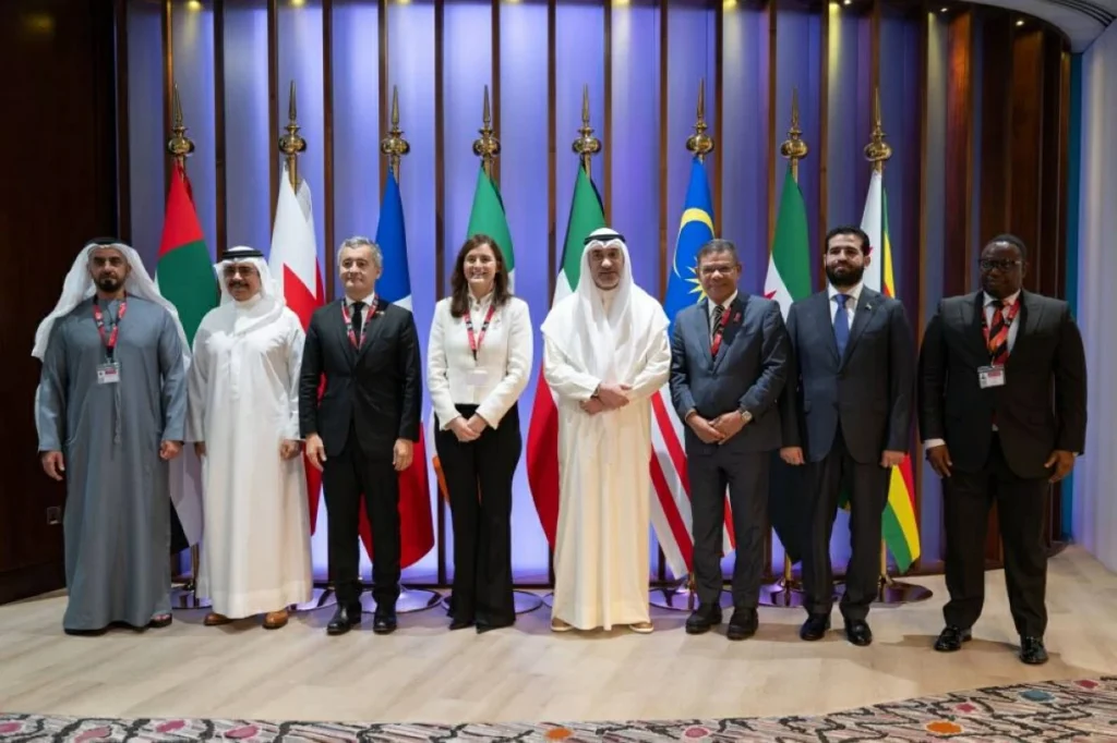 سيف بن زايد: الإمارات ترسخ شراكاتها لتعزيز أمن الإنسان