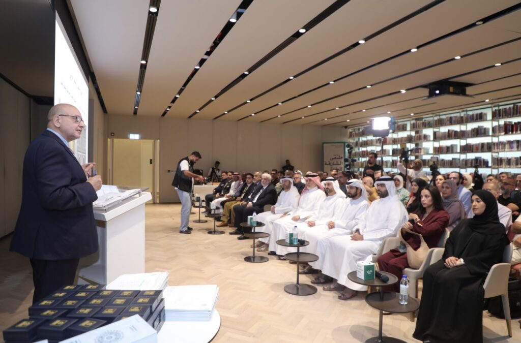 ندوة ملتقى الشارقة للخط الدولية تناقش الأبعاد الجمالية والثقافية للحرف العربي وامتداداته العالمية