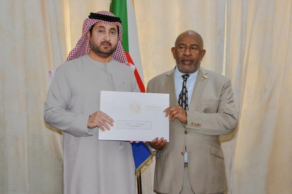 رئيس الدولة يبعث رسالة خطية إلى رئيس القمر المتحدة تتضمن دعوة لحضور مؤتمر الأمم المتحدة للمياه 2026